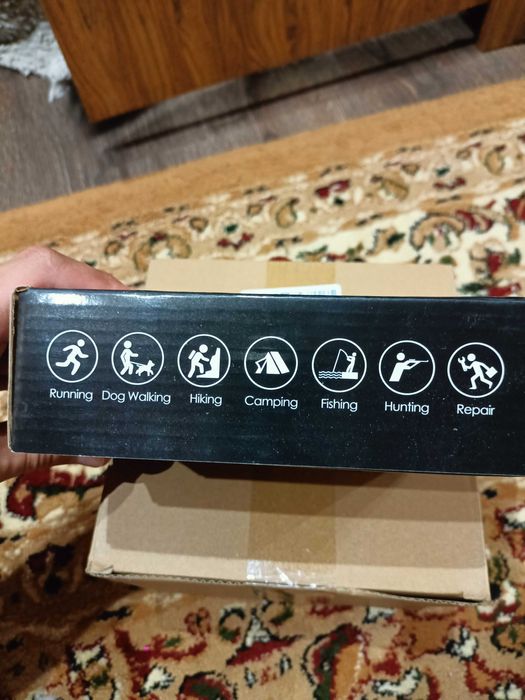 Продам фонарик нагрудный.