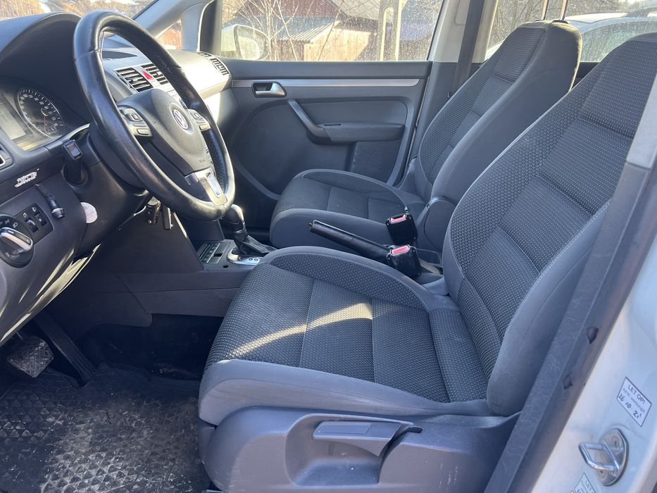 Touran 2015 2.0 diesel DSG