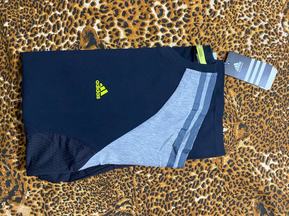 Оригинални маркови тениски - Нови с етикети