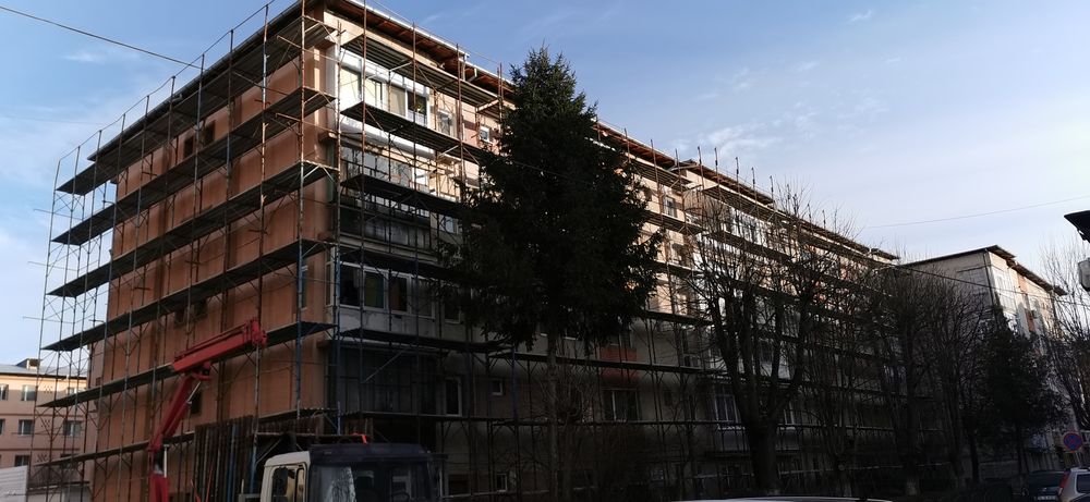 Închiriez schela