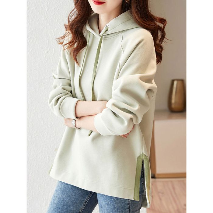 Женская и мужская одежда