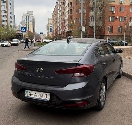 Hyundai Elantra 2019 г.в.