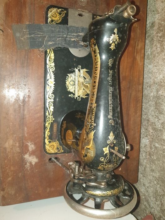 Vand masina de cusut Singer