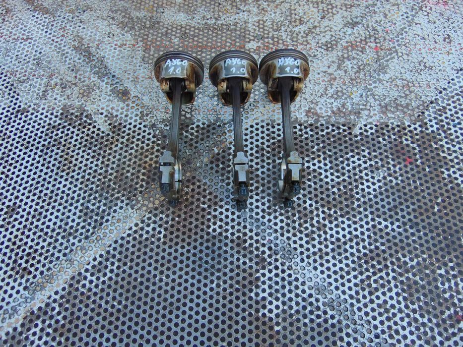 Piston cu biela Toyota Aygo 1.0 1kr an 2005-2012 citroen c1 peugeot 107