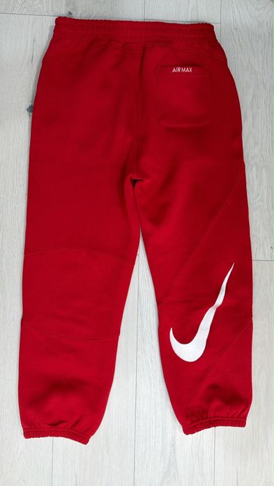 Двойка красная Nike