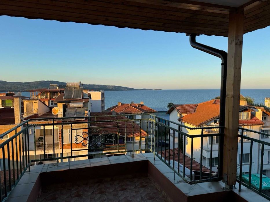 Продава се Хотел в Приморско - 1360 кв.м за 920 €/кв.м - Снимка #4