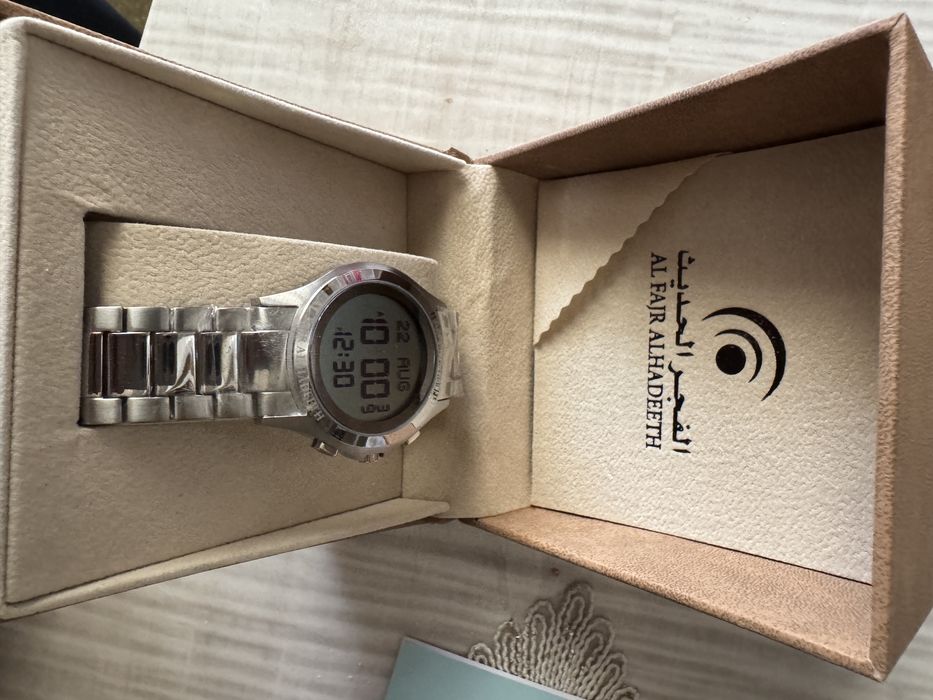 Al-Fajr soat sotiladi