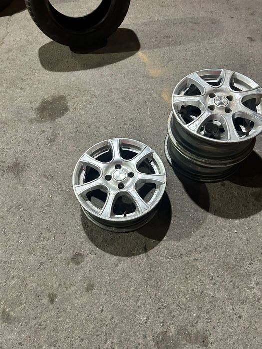 Диск машинанға сатылады