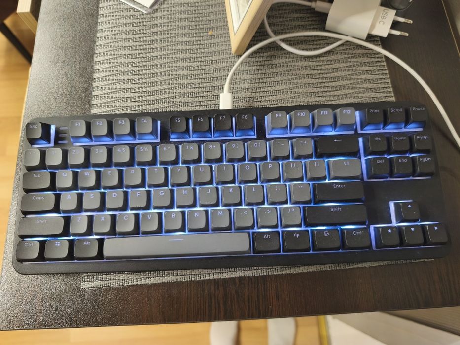 Клавиатура Dark Project Midnight (purple switches)