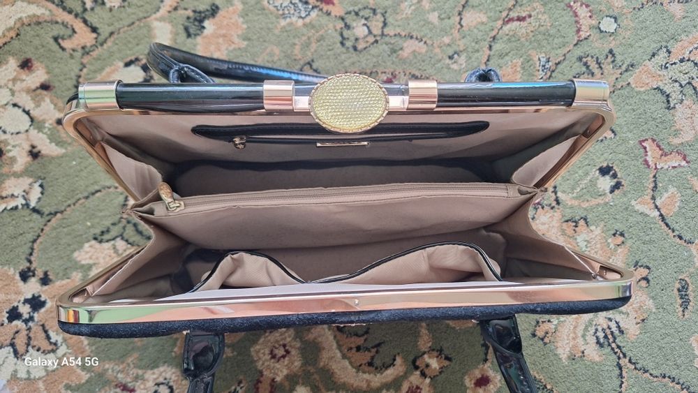 Черная сумка двухсторонняя