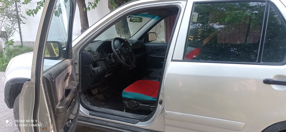 Автомобиль Honda CR-V, 2002