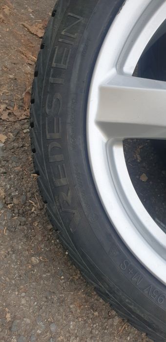 4Roti Alu Volvo V70 215/50/17 VREDESTEIN M+S imp.Germ.
