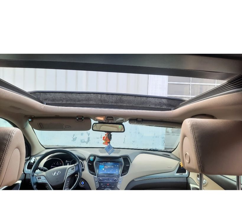 Hyundai Grand Santa Fe