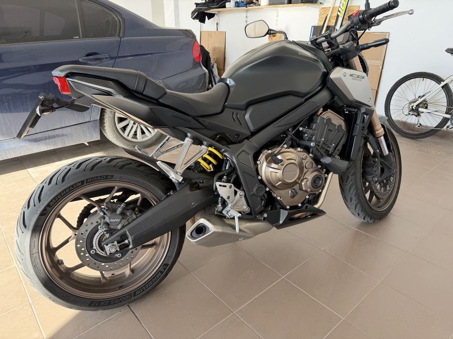 Vand honda Cb650R din 2022