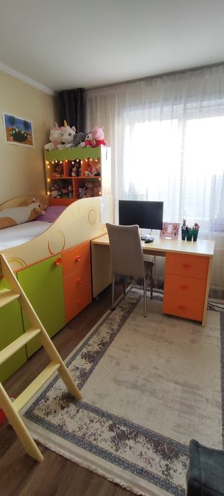 Продам детскую мебель