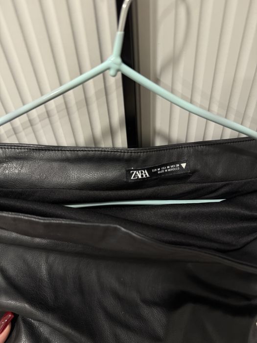 Топы, платье, брюки от Zara