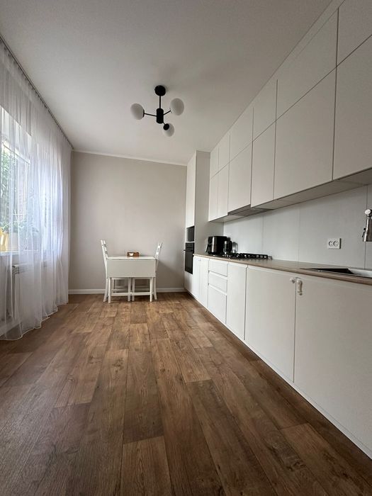 Дом 176 квадратов. В  мк.строитель.