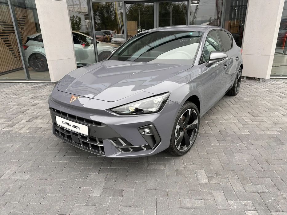 Cupra Leon Auto Nou / Livrare din STOC /MATRIX LED/ Graphene GREY