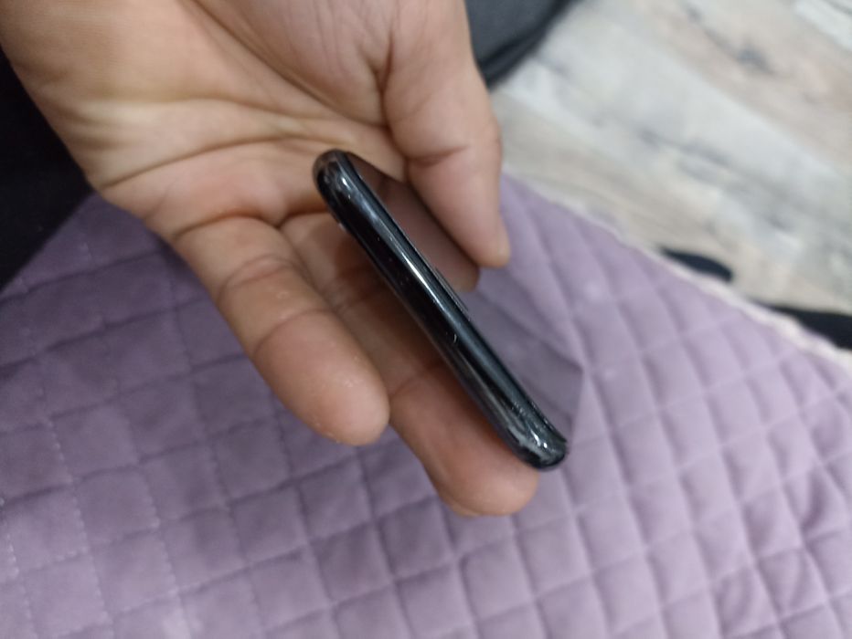 Продам iPhone x 256 память
