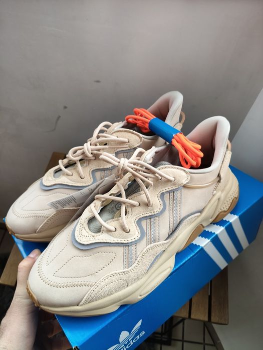Adidas Originals Ozweego bej nisipiu mărimea 42 noi originali