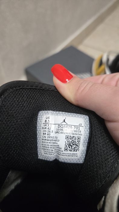 Маратонки Nike Jordan 1 Mid