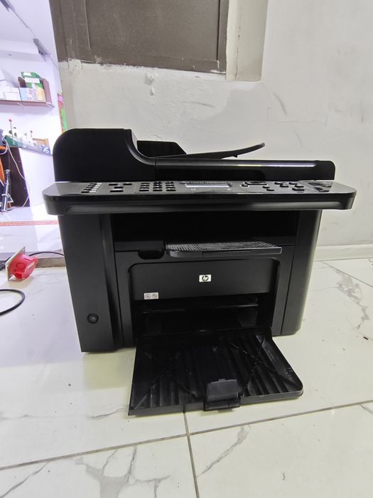 Принтер - HP LaserJet 1536dnf MFP