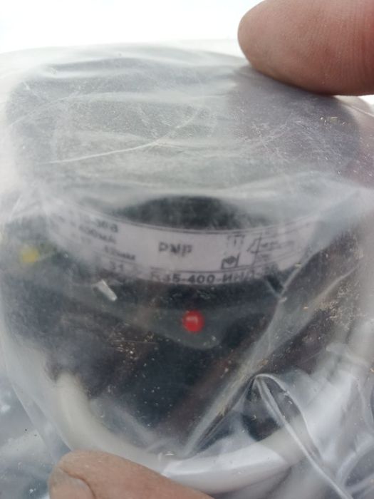 Продаётся Индуктивный датчик расстоянияя