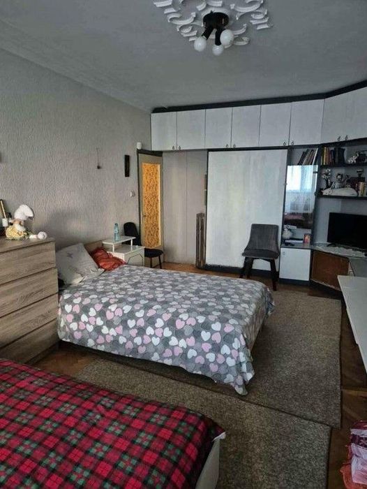 Тристаен апартамент под наем в ж.к. Слатина, 2215619