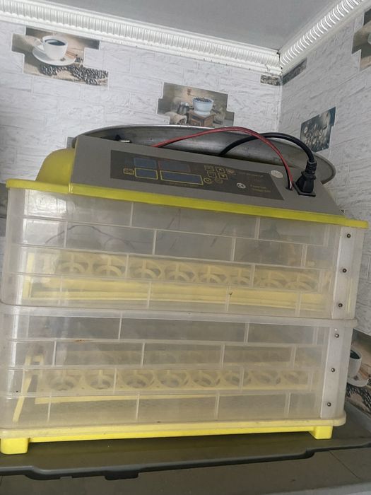 Продам инкубатор