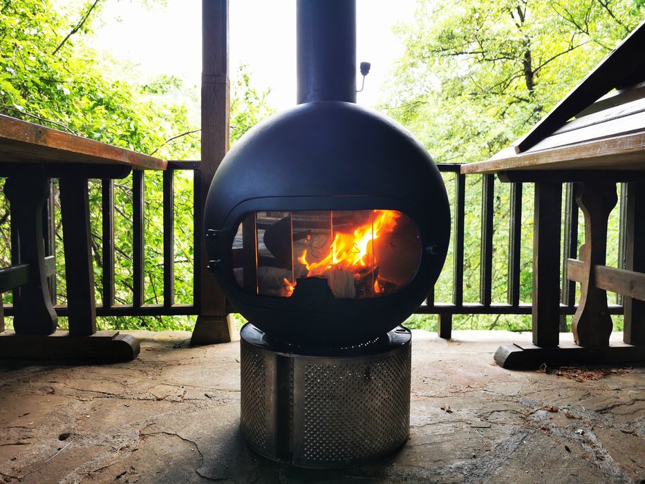 Висящи бутикови камини