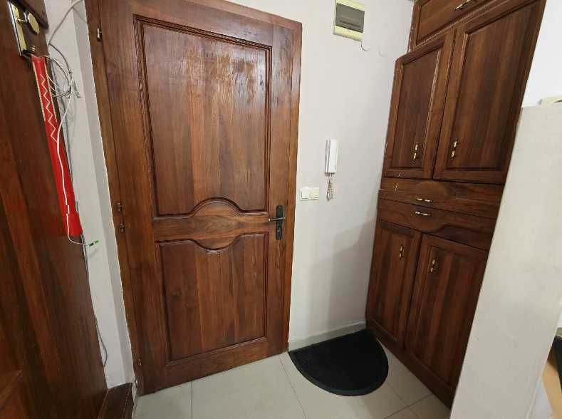 Дава се под наем Тристаен апартамент в София, Хиподрума - 80 кв.м за 598.23 € - Снимка #5
