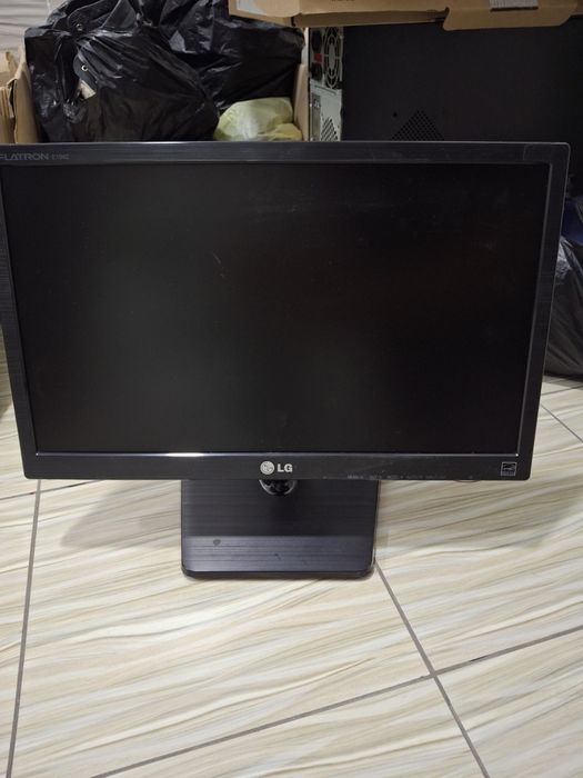 Продаётся компьютер и принтер