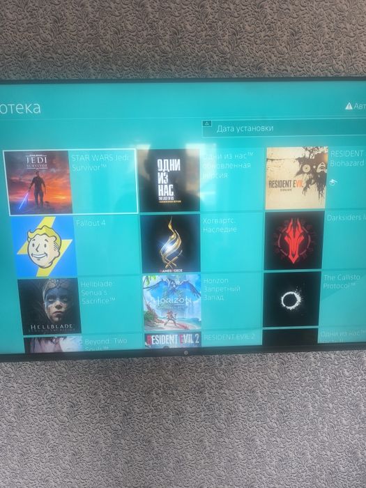 Продам прошитую пс4