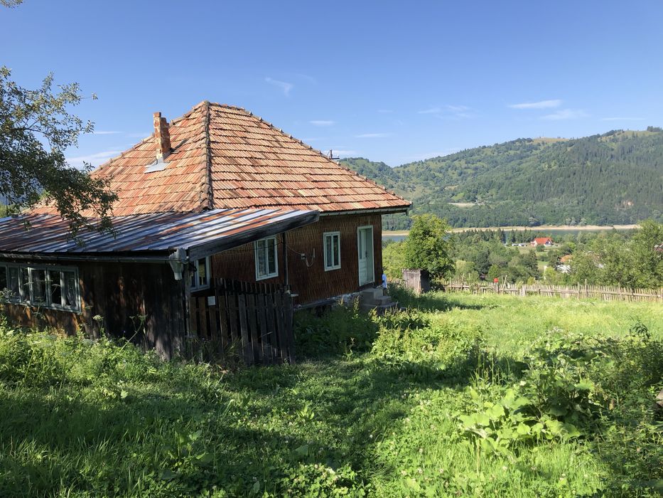 Teren intravilan de vânzare în localitatea Ceahlău 13.000 mp