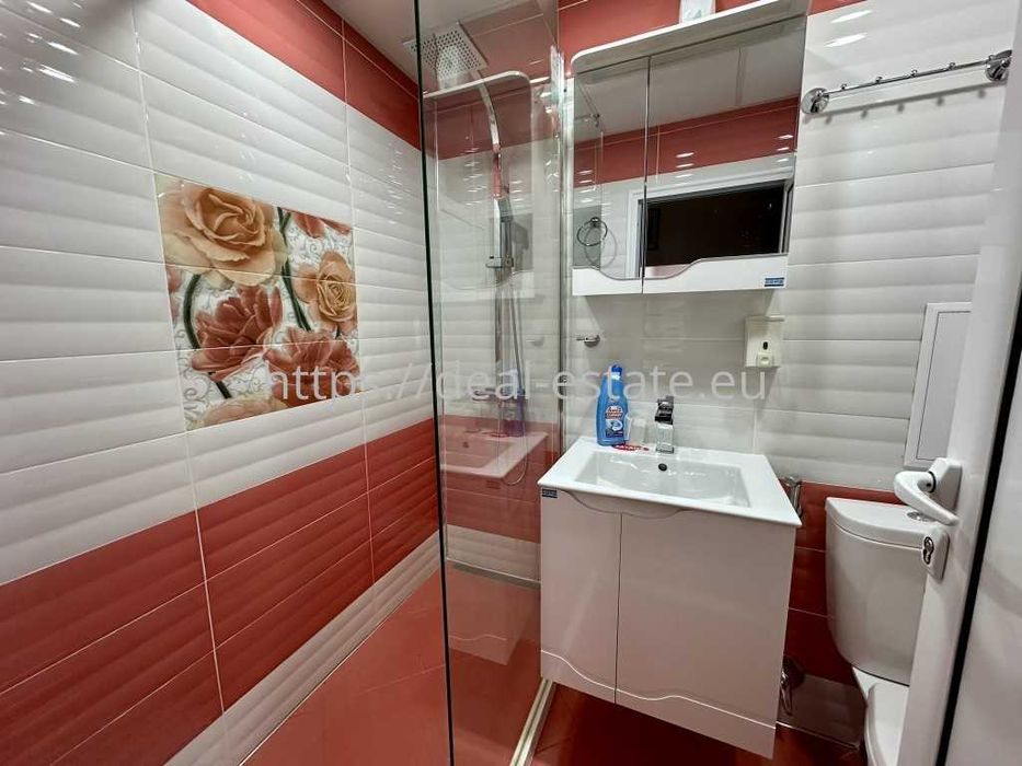 Продава се Двустаен апартамент в Благоевград, Еленово 1 - 63 кв.м за 1032 €/кв.м - Снимка #7