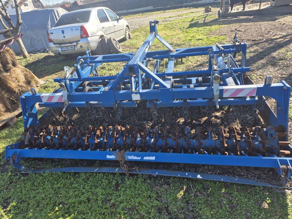 Vând combinator Rolmako foarte bun  pentru  perioada asta secetoasa