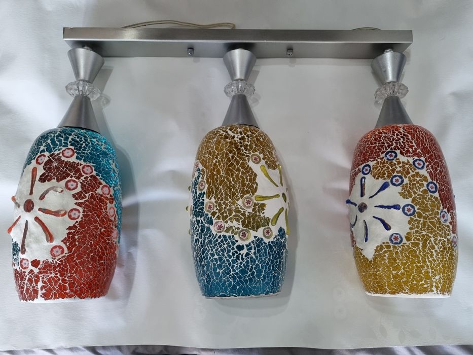 Vand lustra cu 3 becuri