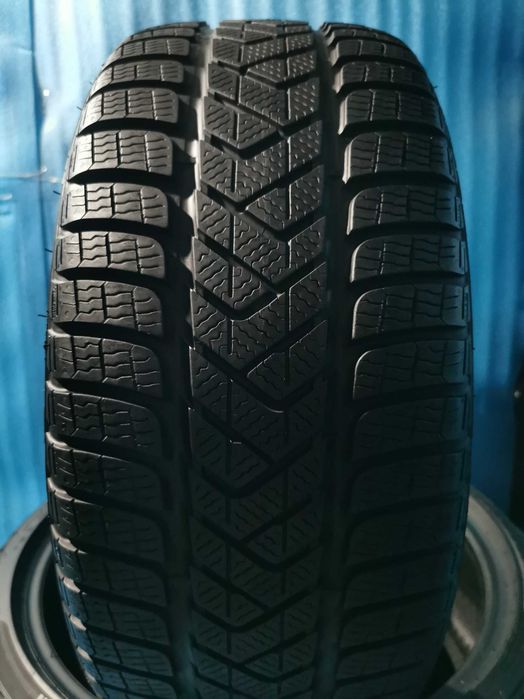 235/35 R19 - pirelli m+s 4 bucati
