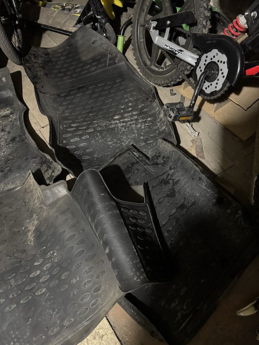 Полики subaru outback BR