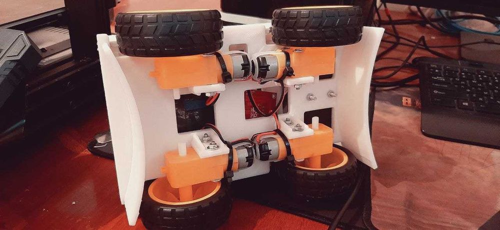 Robot Futbol sotiladi  | Продаётся ручной робот для  Робофутбол