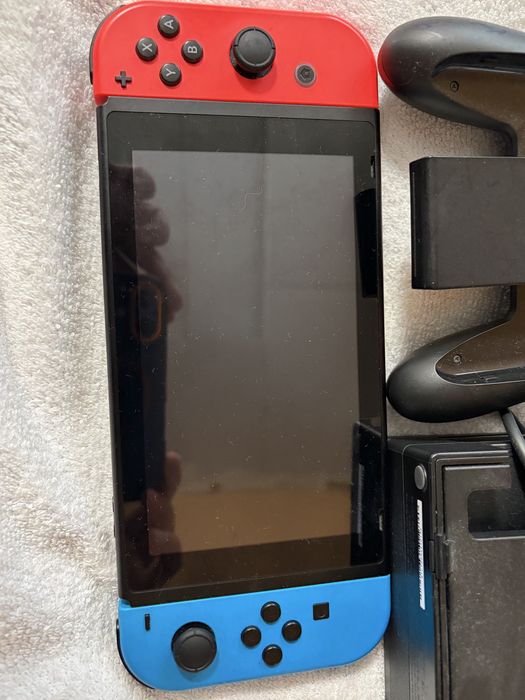 nintnedo-switch-128-gb-s-emunand-hekate- i-armosphere