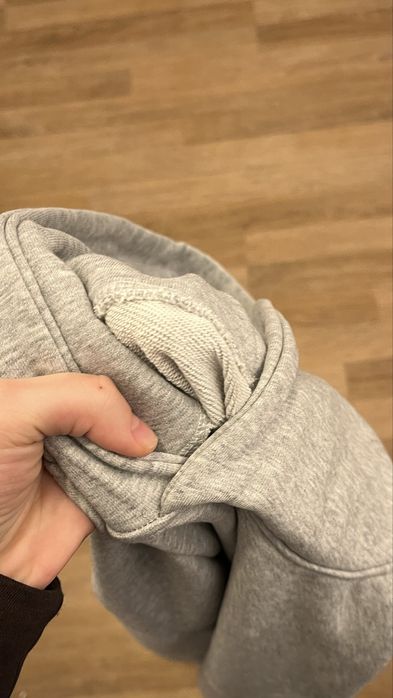 продам кофту,серого цвета на рост 170+