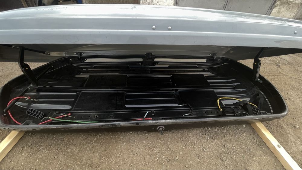 автобокс примерно 400литров