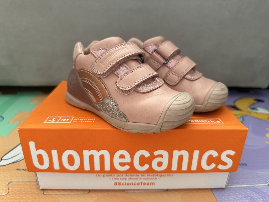 Обувки за прохождане Biomecanics