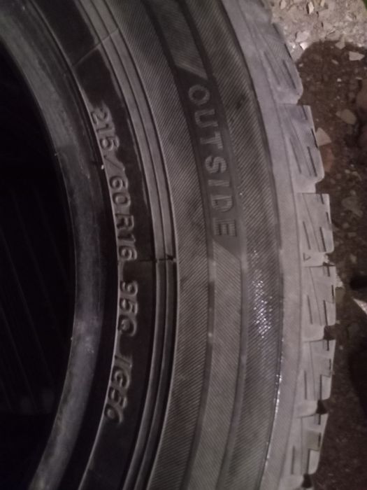 Продается шины 215/60 R16