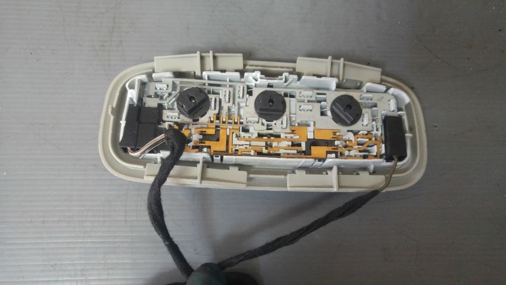 plafoniera lumini spate ford mondeo mk4