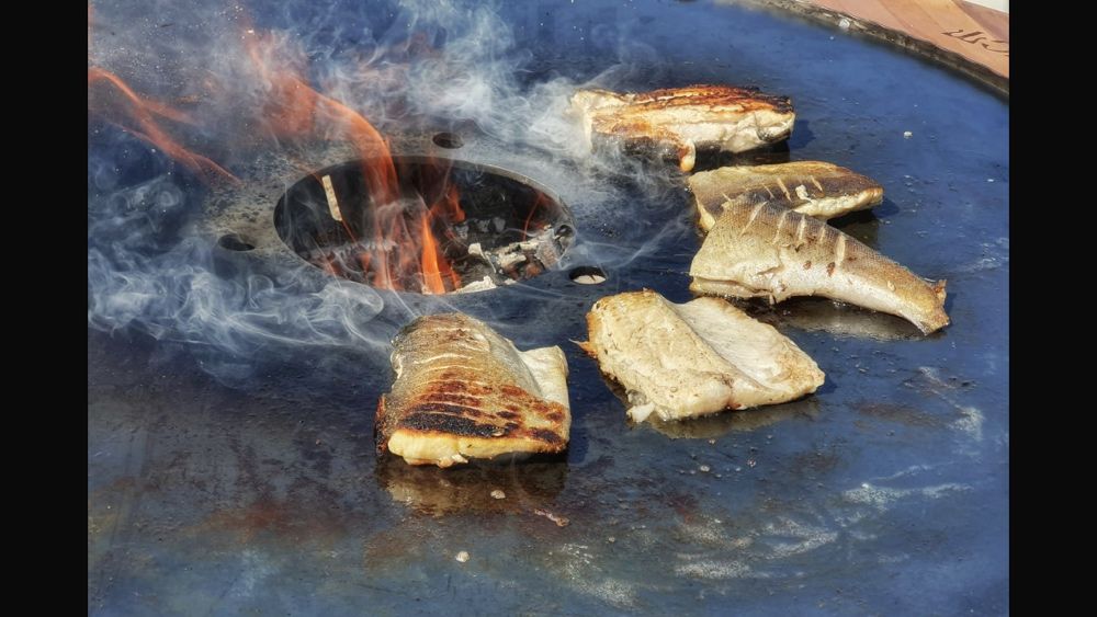 Gratarul prieteniei  live cooking gradina