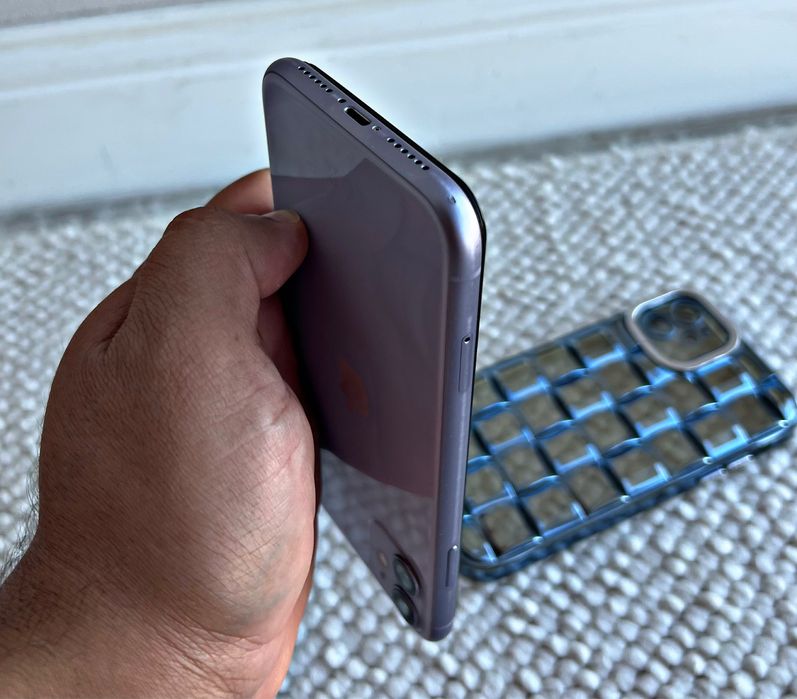 iPhone 11 128GB в идеалее
