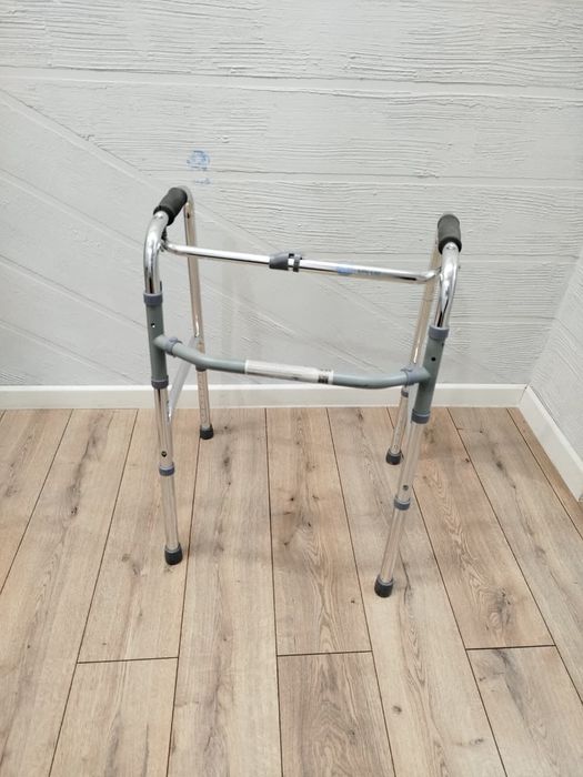 Ходунки шагающие