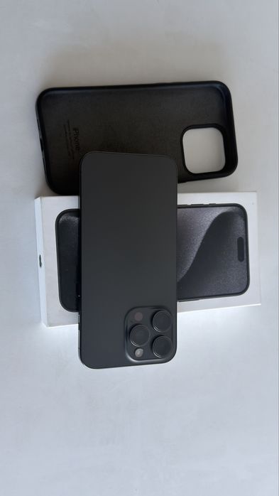 Vand Iphone 15 pro max 256 g